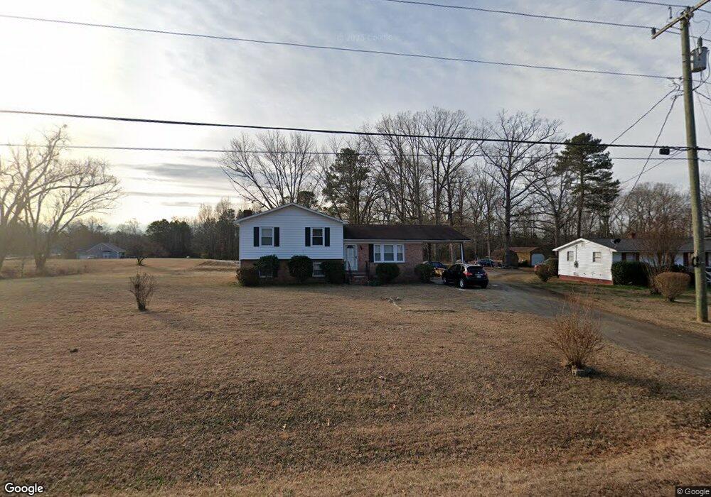 6121 Emmaus Church Rd unit B, Providence Forge, VA 23140 - photo 1