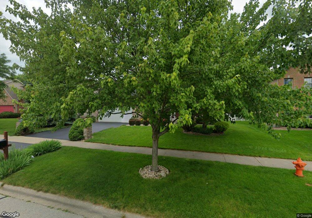 4839 Fesseneva Ln, Naperville, IL 60564 - photo 1