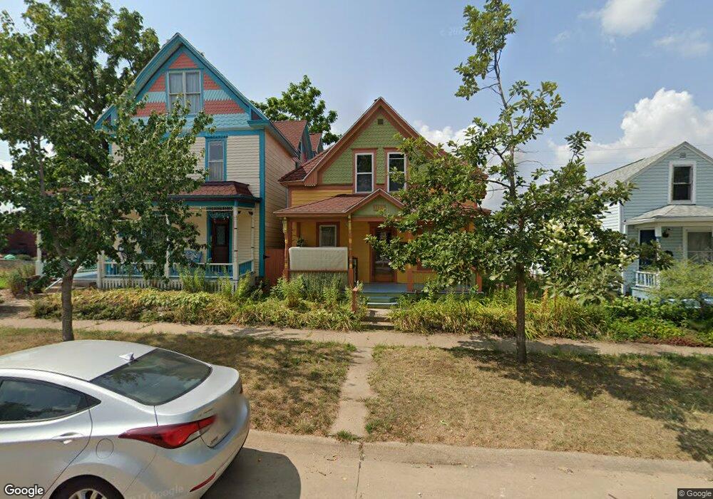 1123 8th St SE, Cedar Rapids, IA 52401 - photo 1