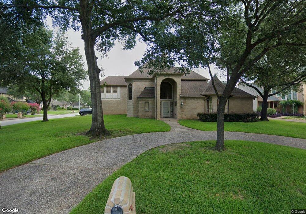 3918 Badger Forest Dr, Houston, TX 77088 - photo 1