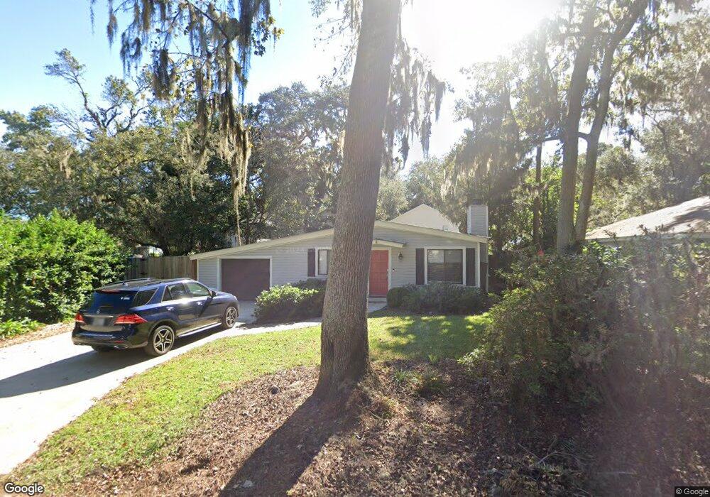 215 Palm St, St. Simons Island, GA 31522 - photo 1