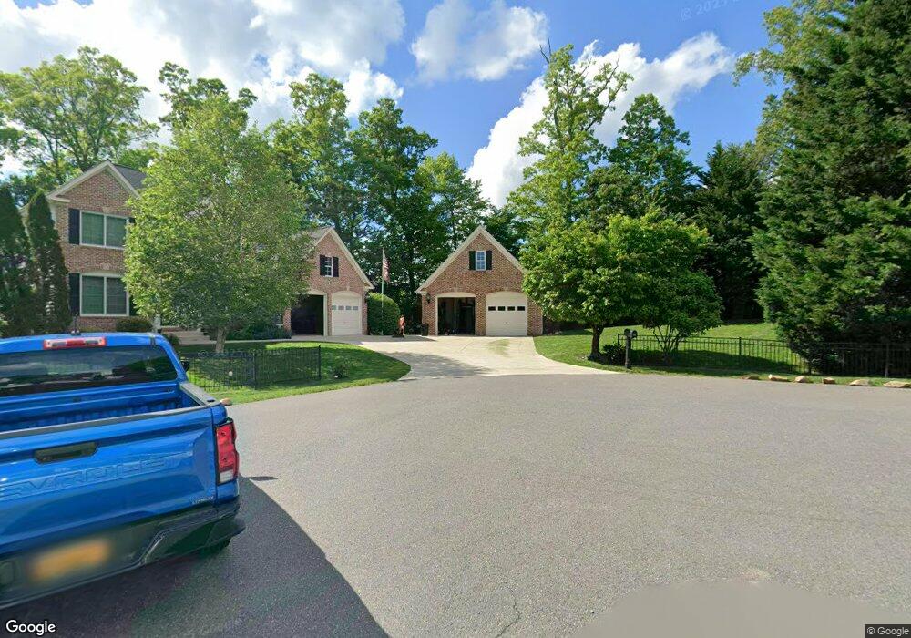 5585 Victory Loop, Manassas, VA 20112 - photo 1