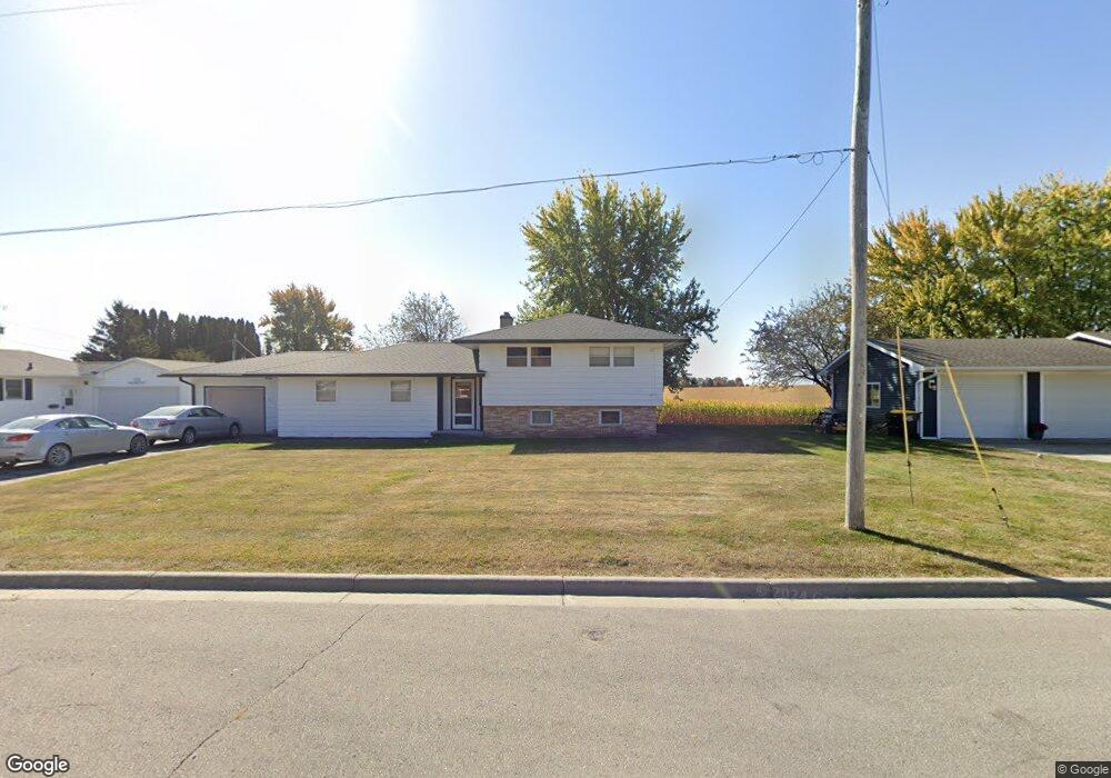 145 5th St SW, Harmony, MN 55939 - photo 1