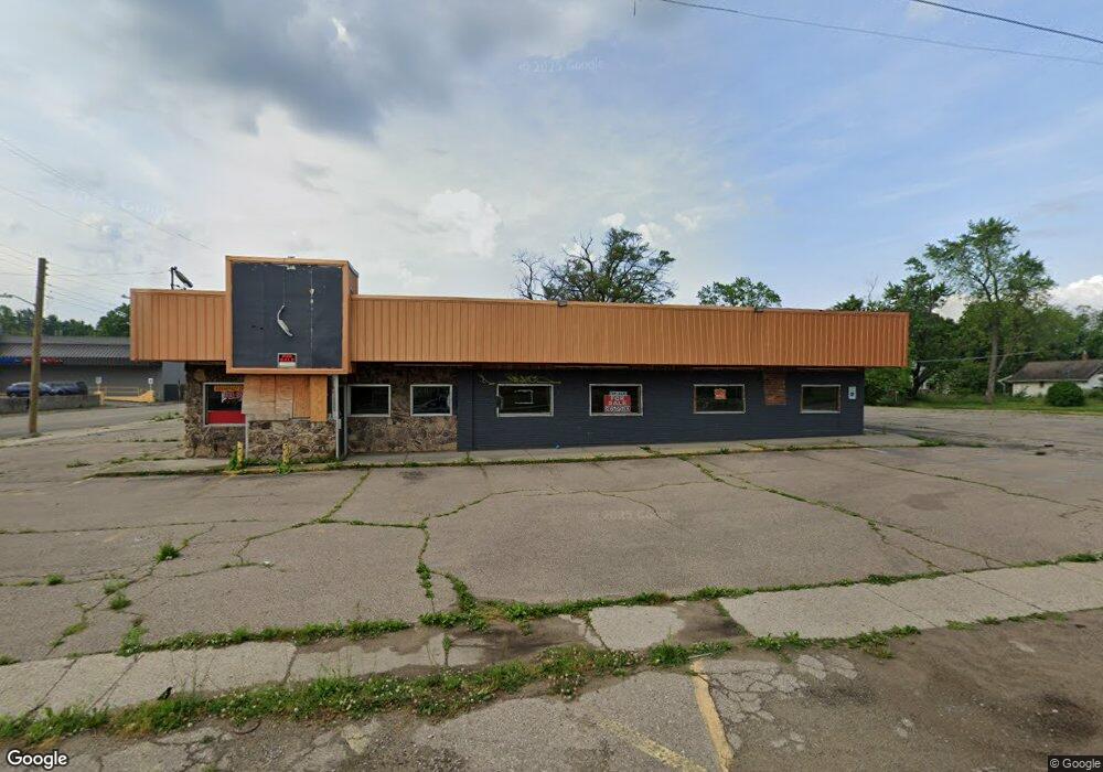 1816 Davison Rd, Flint, MI 48506 - photo 1