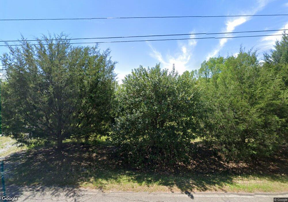 693 Cannafax Rd, Barnesville, GA 30204 - photo 1