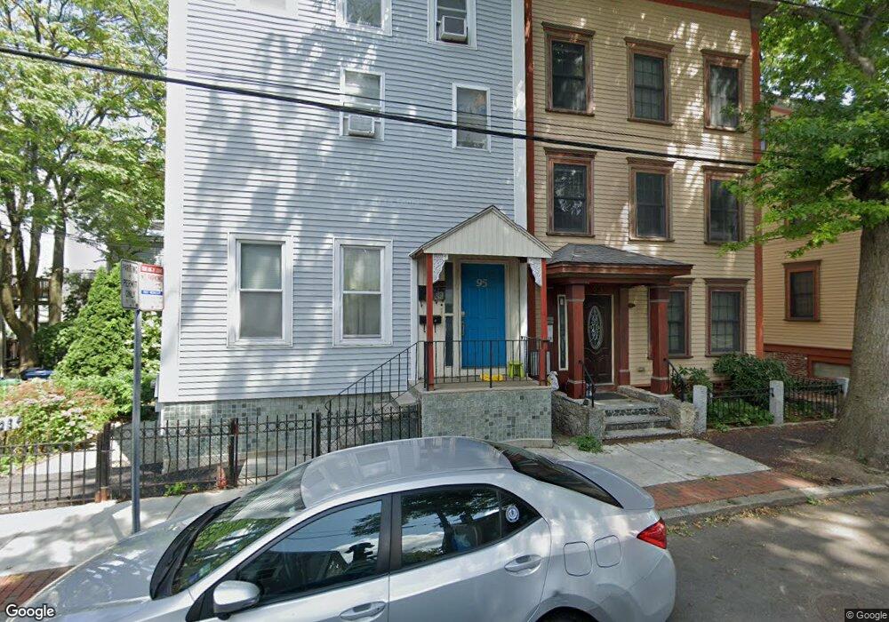 95 Gore St, Cambridge, MA 02141 - photo 1