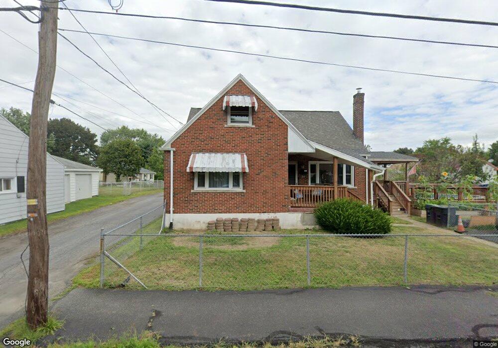314 W 23rd St, Hazleton, PA 18202 - photo 1