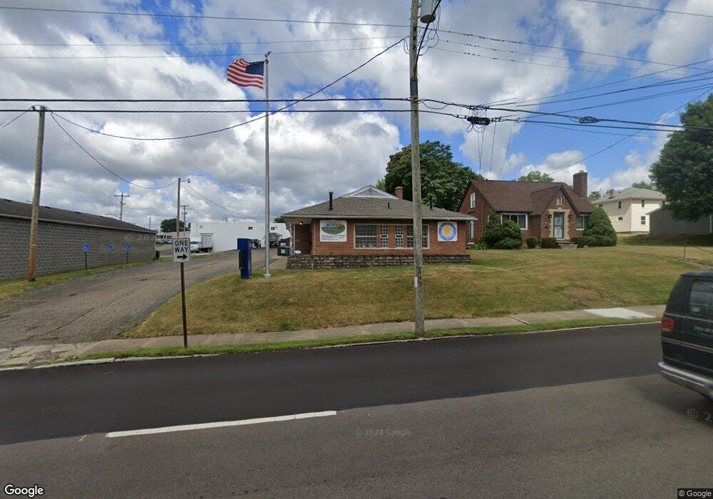 1411 Cherry Ave NE, Canton, OH 44714 - photo 1