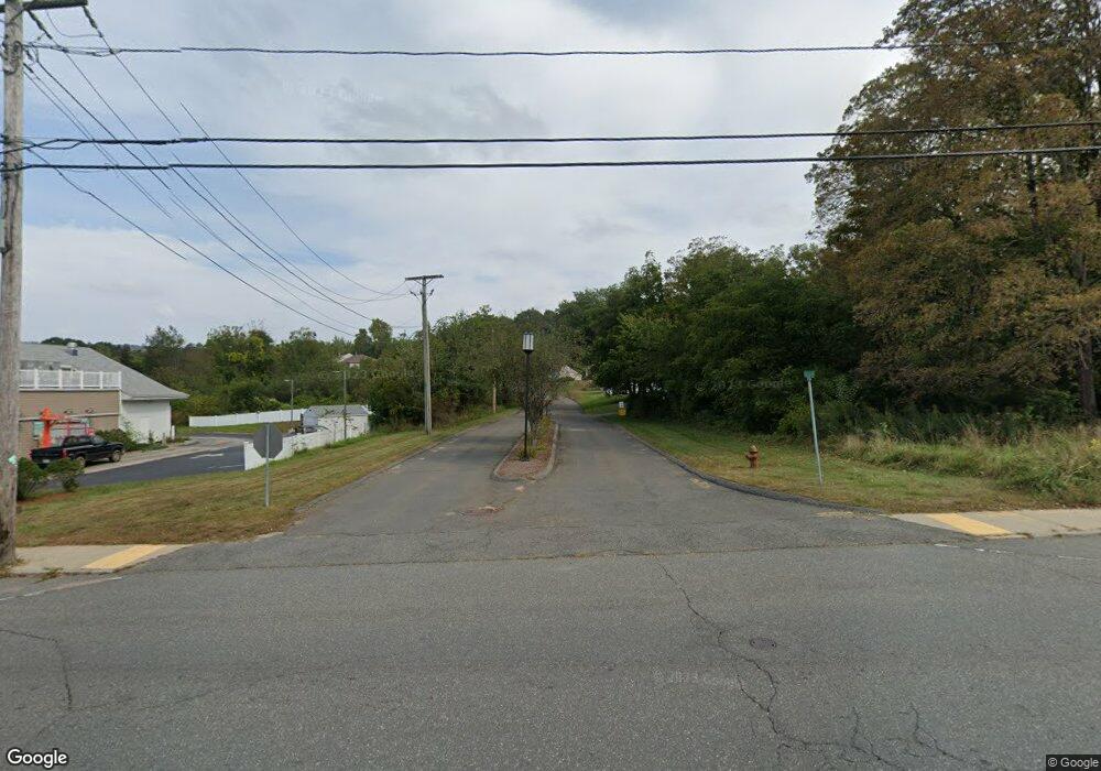 2D Trudeau unit 2D, Warren, MA 01083 - photo 1