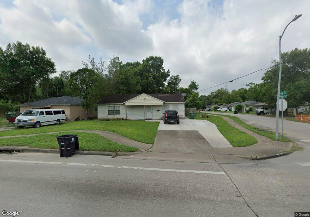 4902 Yellowstone Blvd, Houston, TX 77021 - photo 1