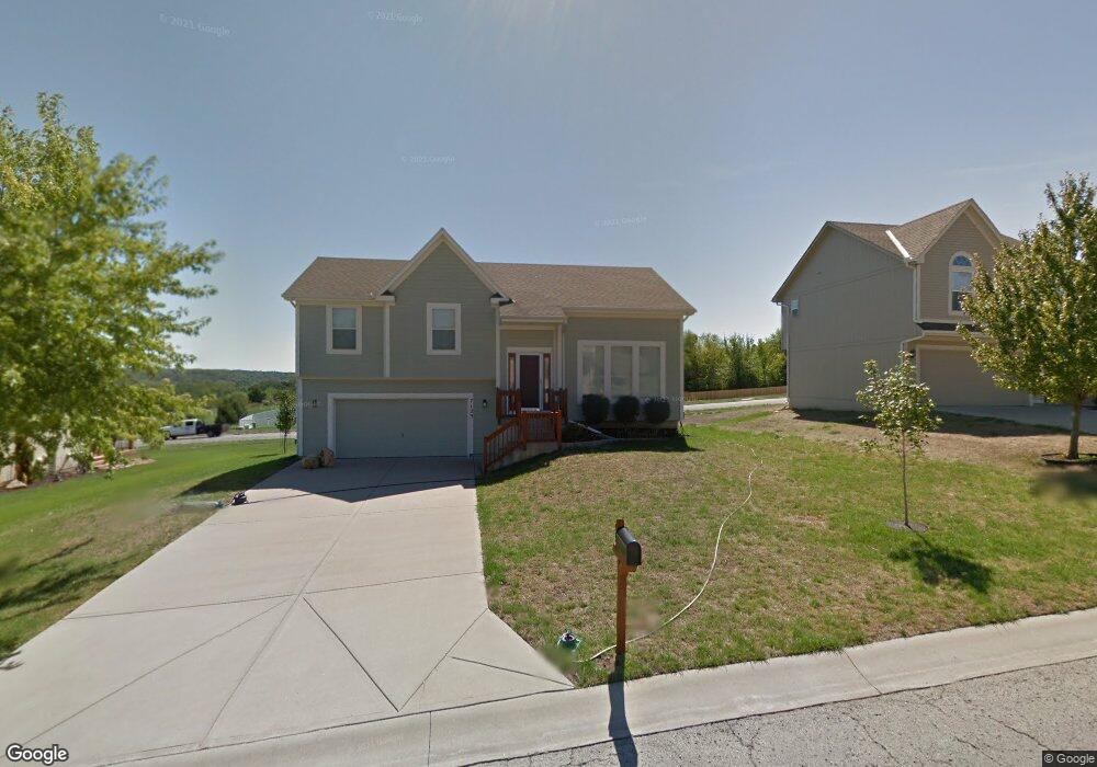 7129 Millbrook St, Shawnee, KS 66218 - photo 1