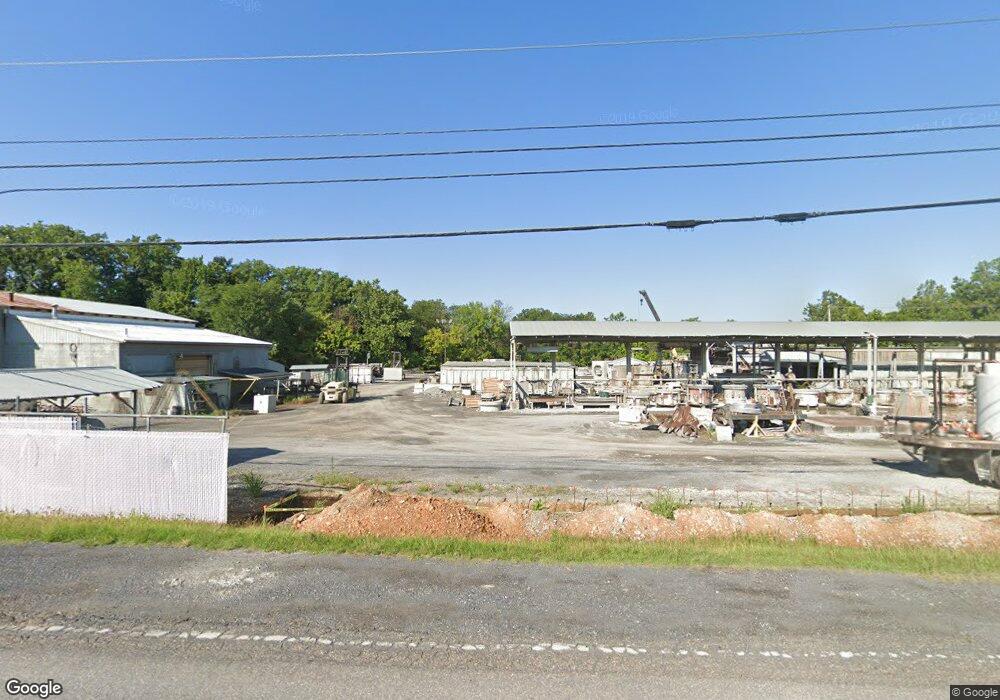 1900 Dealton Ave, Harrisonburg, VA 22801 - photo 1