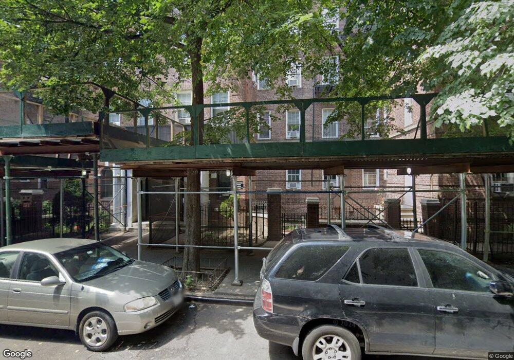 88-11 Elmhurst Ave unit D15, Elmhurst, NY 11373 - photo 1