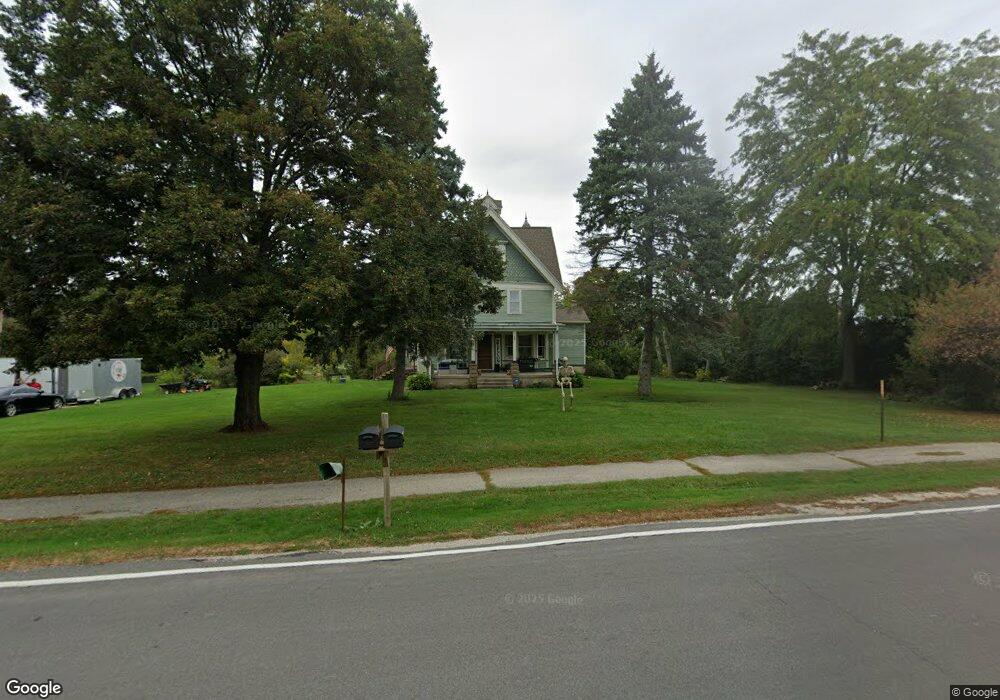 N104W16424 Donges Bay Rd, Germantown, WI 53022 - photo 1