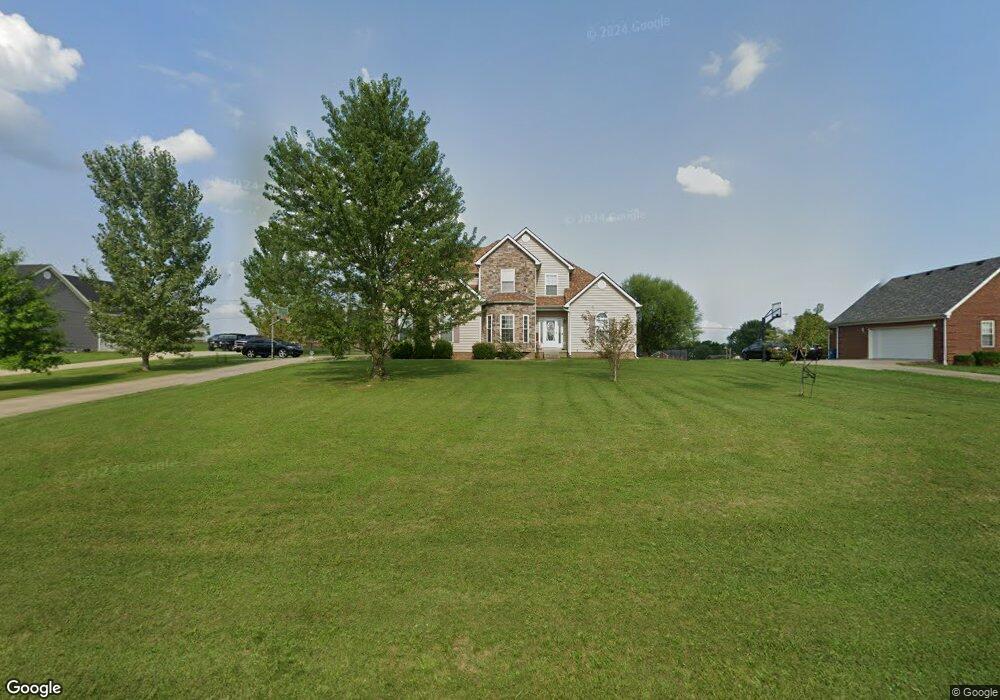 914 Oatfield Rd, Harrodsburg, KY 40330 - photo 1