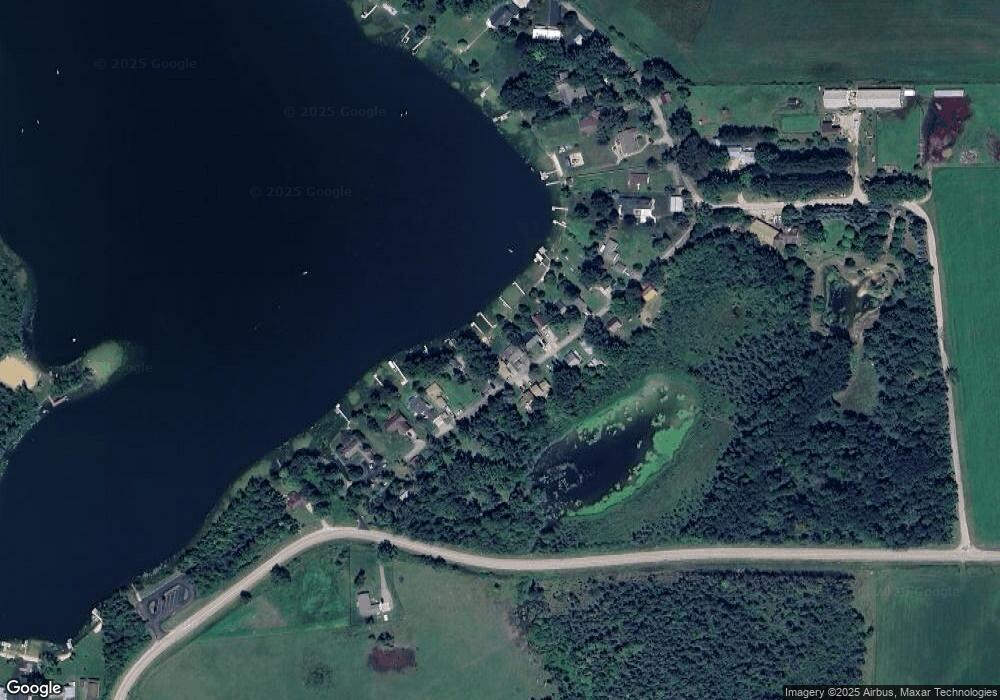 2908 W Lakeside Dr, West Branch, MI 48661 - photo 1