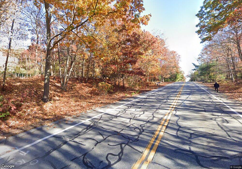 320 Twin River Rd, Lincoln, RI 02865 - photo 1