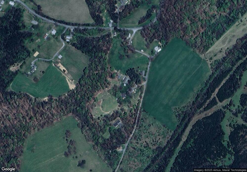 673 Locust Grove Rd, Strasburg, VA 22657 - photo 1