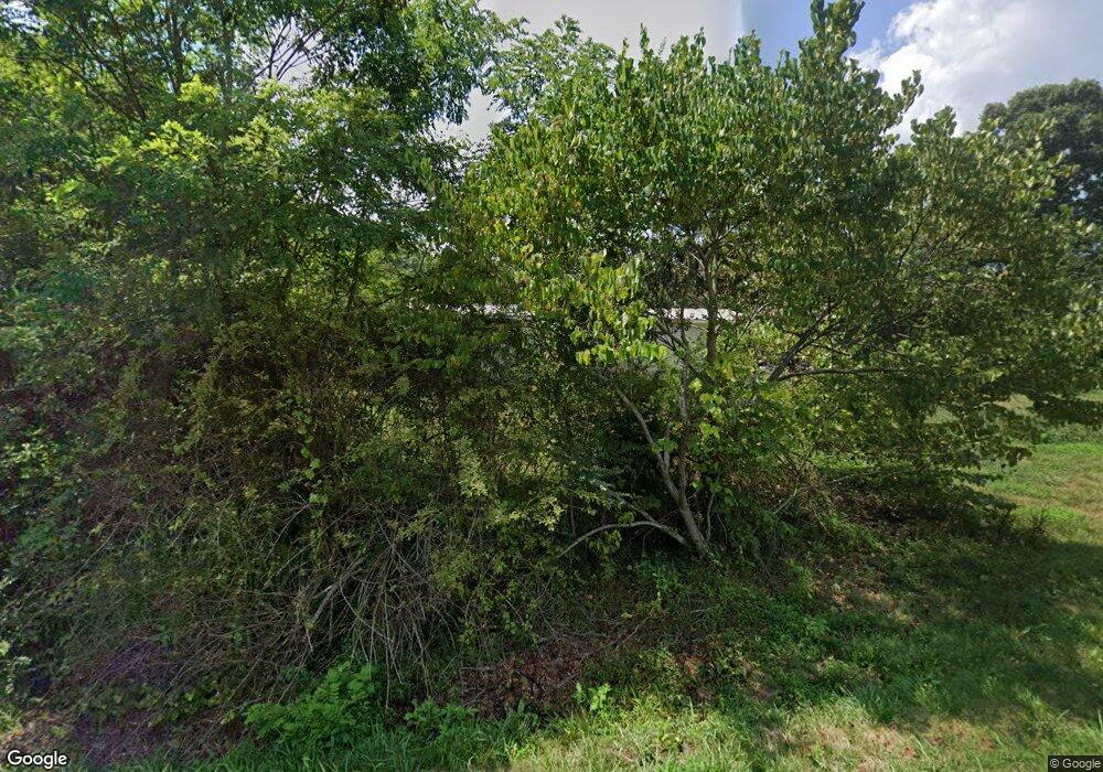 605 Mountain Dr, Callands, VA 24530 - photo 1