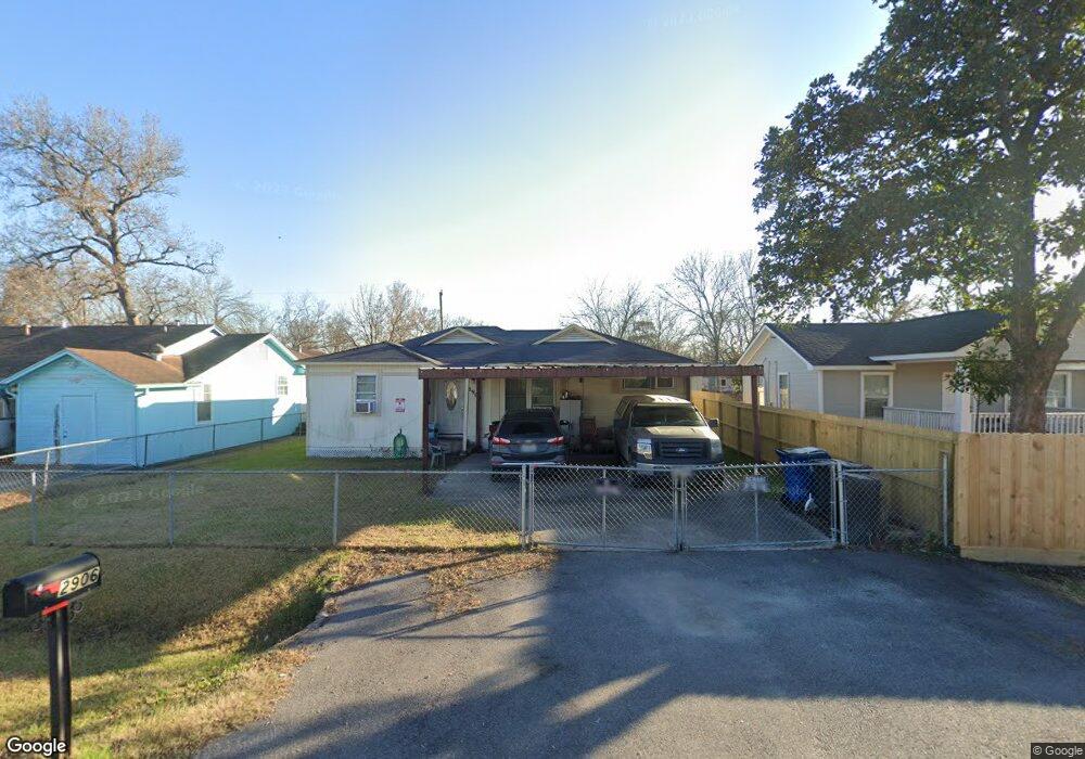 2906 Mooney Rd, Houston, TX 77093 - photo 1