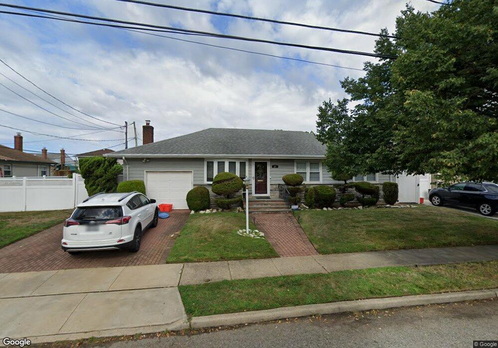 300 Ribbon St, Franklin Square, NY 11010 - photo 1