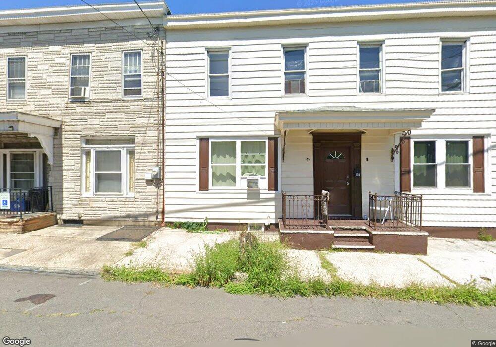 17 E Cherry St, Shenandoah, PA 17976 - photo 1