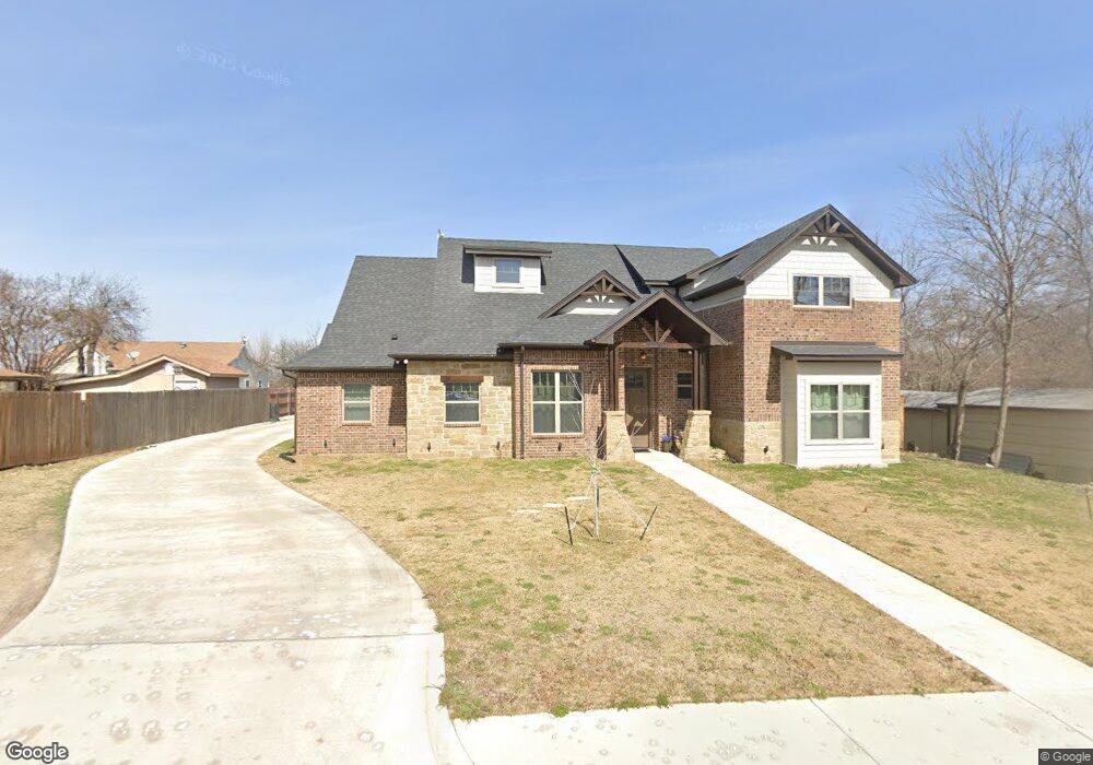 306 W Ash St, Decatur, TX 76234 - photo 1