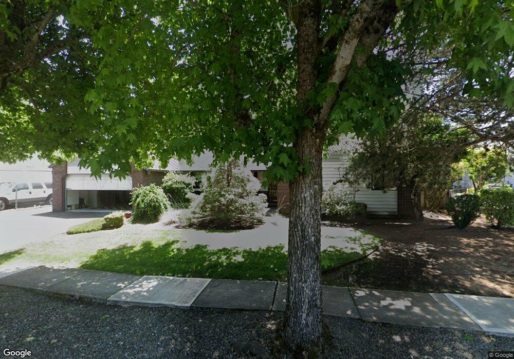 1714 SW 26th St, Troutdale, OR 97060 - photo 1