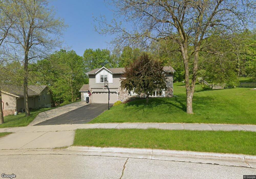 920 Shepherds Dr, West Bend, WI 53090 - photo 1