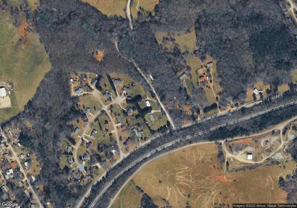 215 Gilstrap Rd, Alto, GA 30510 - photo 1