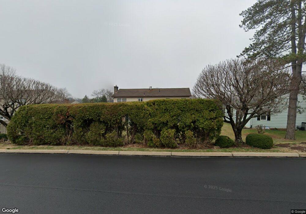 808 Carman Dr, Reading, PA 19610 - photo 1