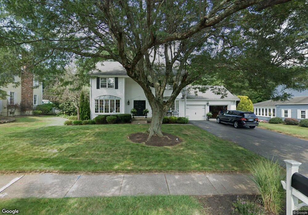 47 Goff Brook Cir, Wethersfield, CT 06109 - photo 1