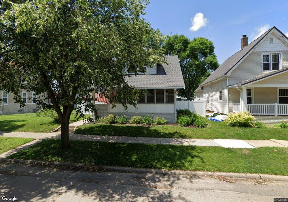 1824 Mallory St SW, Cedar Rapids, IA 52404 - photo 1