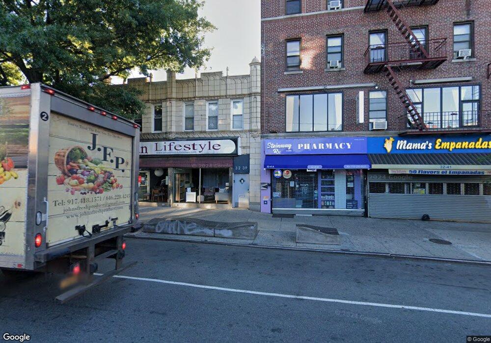 3239 Steinway St, Long Island City, NY 11103 - photo 1