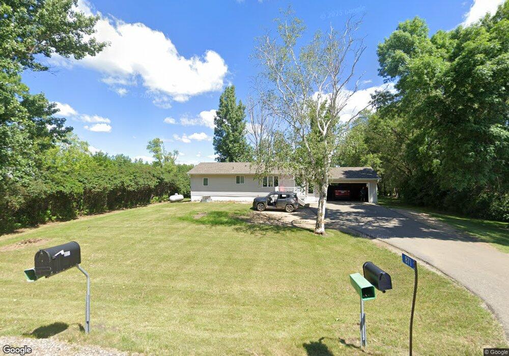 871 Cross Country Ln SW, Alexandria, MN 56308 - photo 1