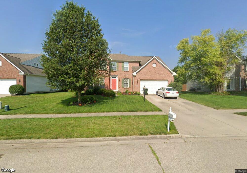 575 Ashbury Farms Dr, Vandalia, OH 45377 - photo 1