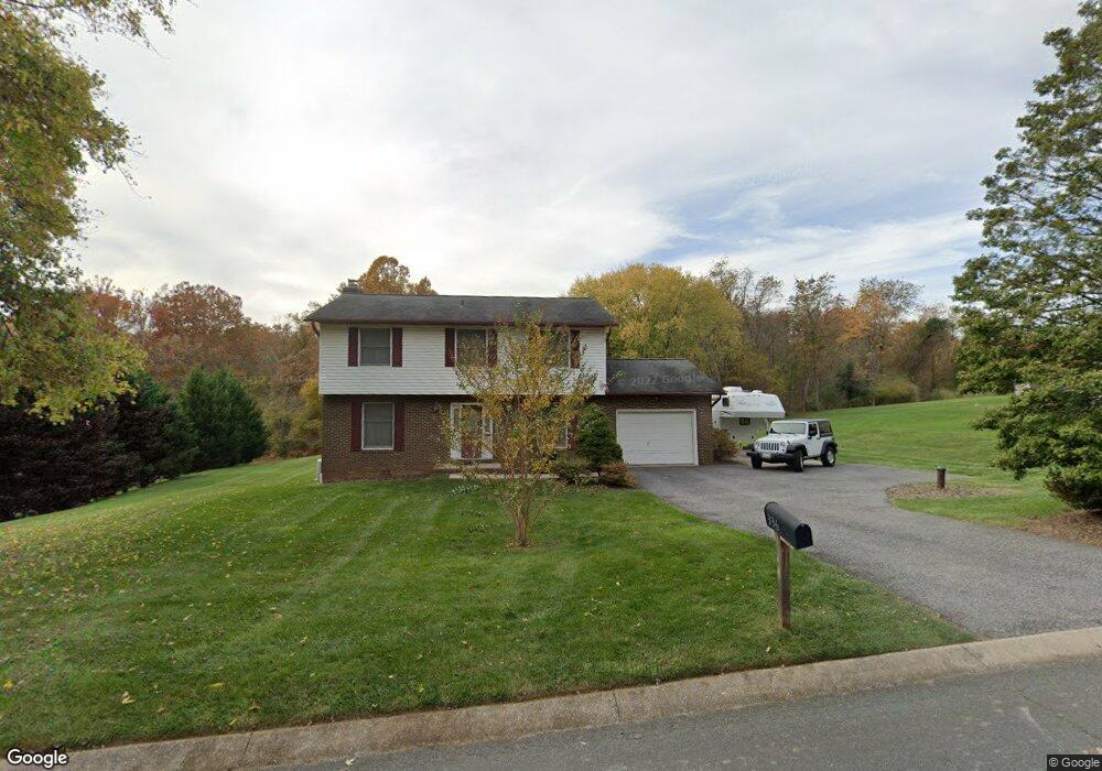 336 Kingston Cir, Sykesville, MD 21784 - photo 1