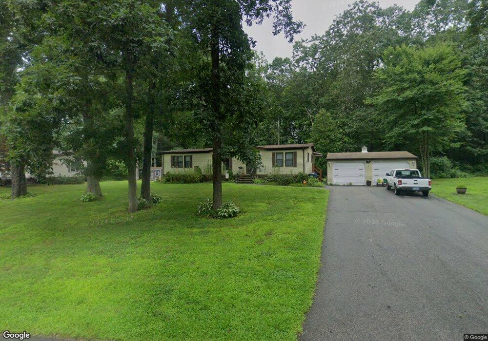 74 Colchester Common unit 74, Colchester, CT 06415 - photo 1