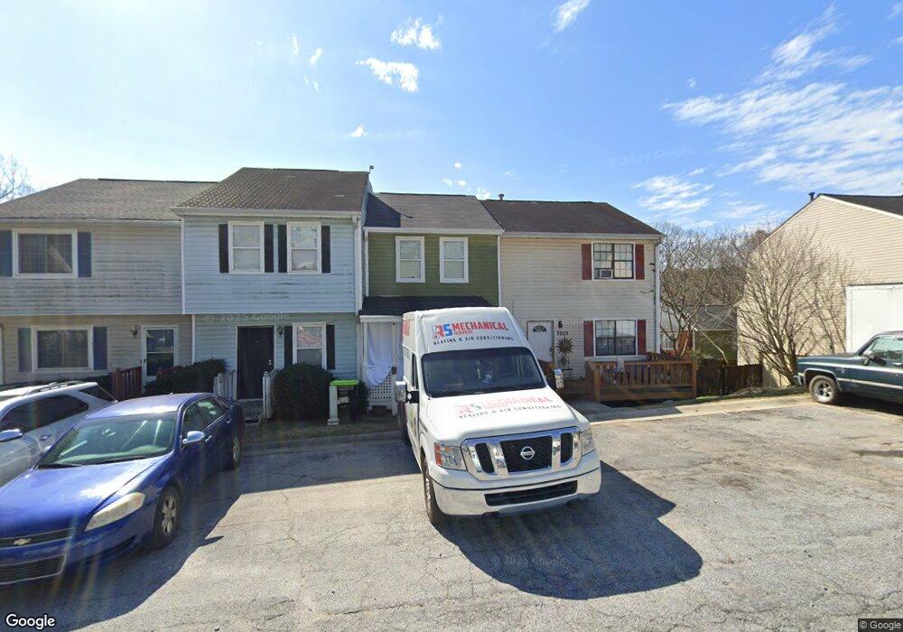 7009 Oakhill Cir unit 1, Austell, GA 30168 - photo 1