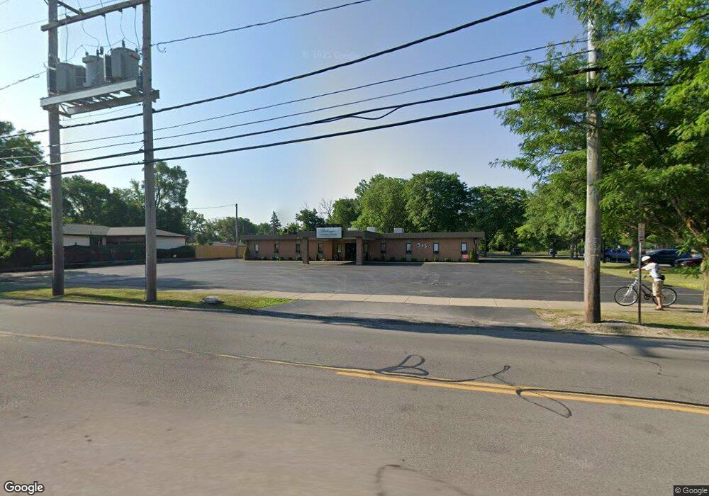 533 Meadow Dr, North Tonawanda, NY 14120 - photo 1