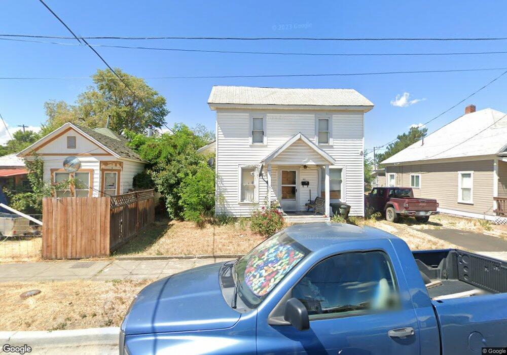 413 SW 8th St, Pendleton, OR 97801 - photo 1