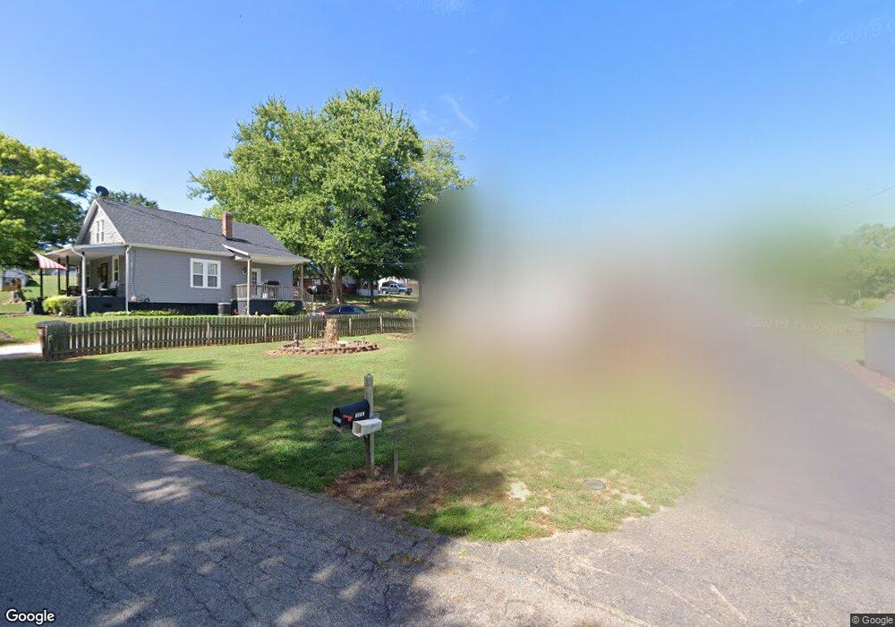 1155 Parkway Dr, Logan, OH 43138 - photo 1