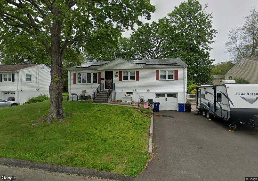 76 Kaye Rd, West Haven, CT 06516 - photo 1