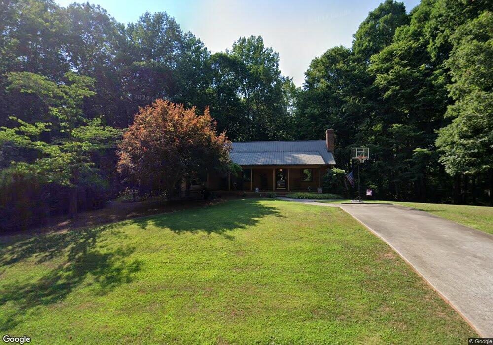 2562 Winding Woods Ln, Asheboro, NC 27205 - photo 1