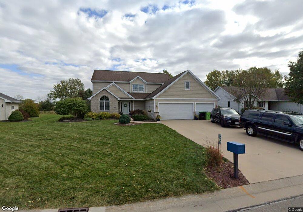 N9168 African Violet Dr, Appleton, WI 54915 - photo 1