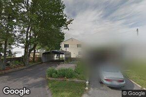 260 Pelletier Ln, Tiverton, RI 02878