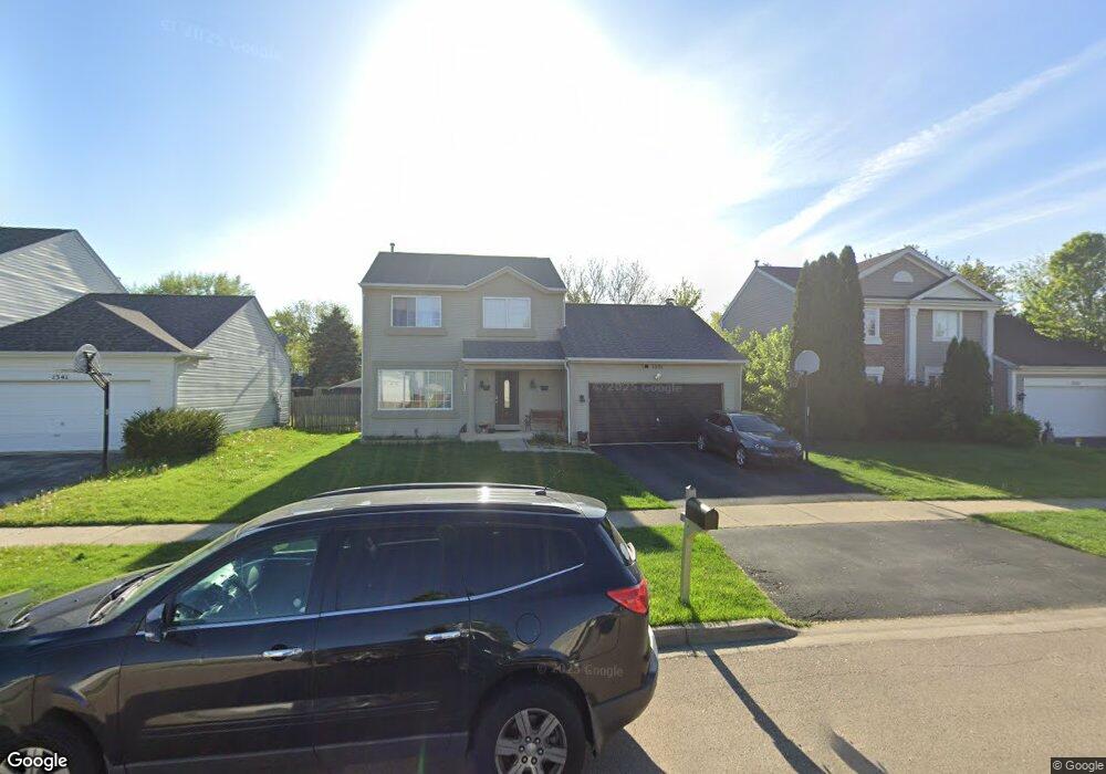 1331 Golden Oaks Pkwy unit 4, Aurora, IL 60506 - photo 1