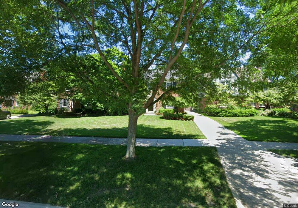 748 Washington Rd, Grosse Pointe, MI 48230 - photo 1