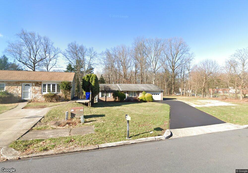 2532 Berkley Rd, Reading, PA 19605 - photo 1