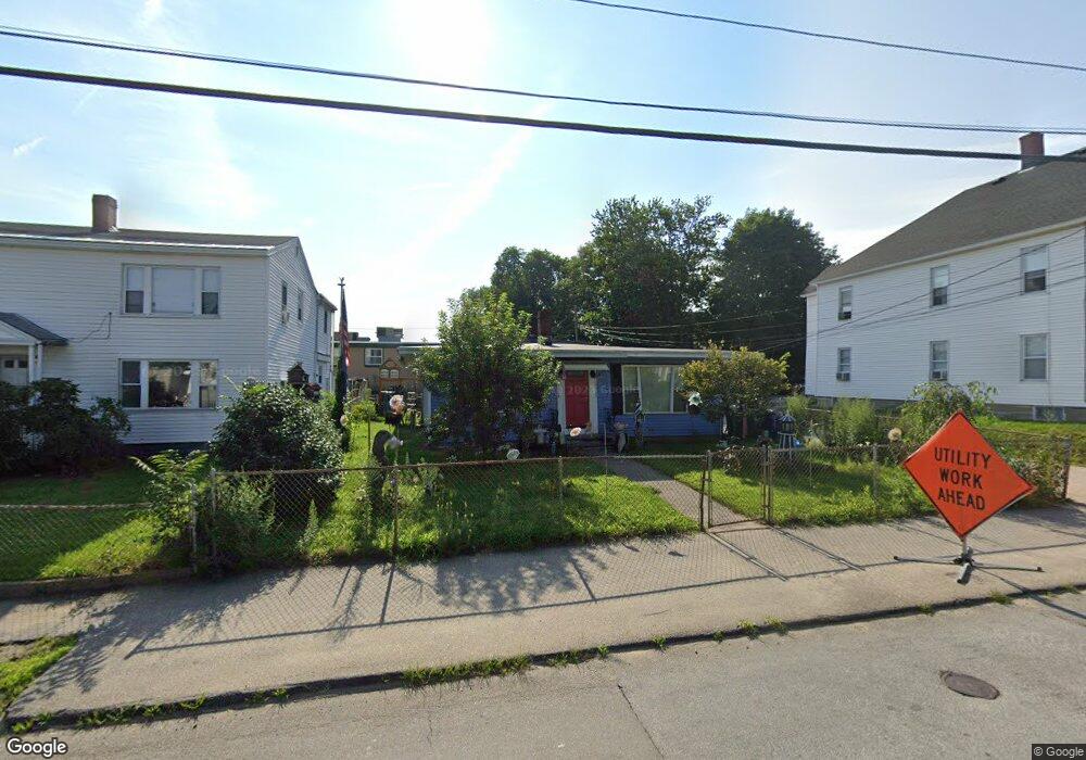 219 Beech St, Manchester, NH 03103 - photo 1